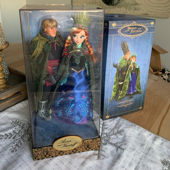 Anna and Kristoff Disney Designer Collection Dolls - Picture 1 of 9
